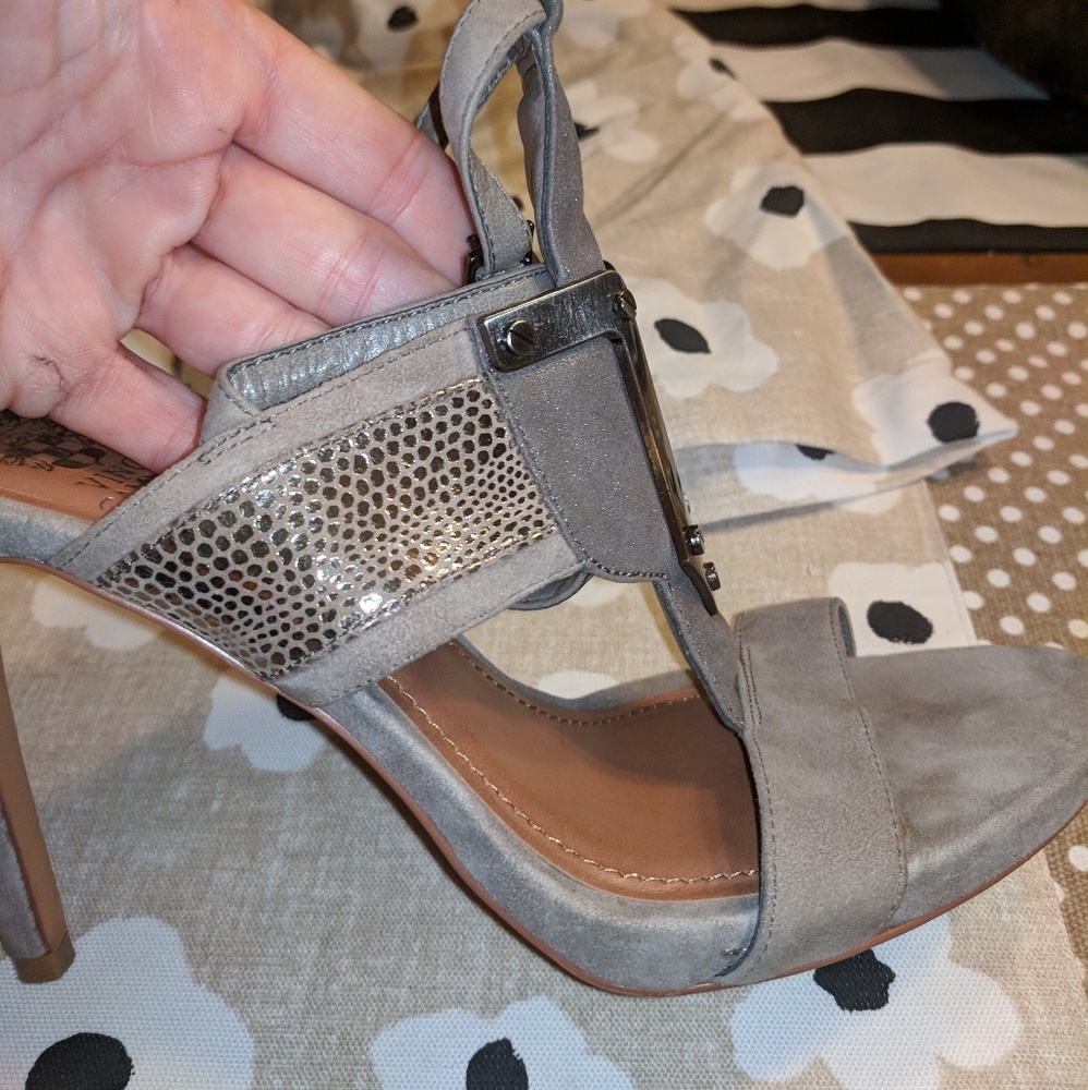 Vince Camuto heels